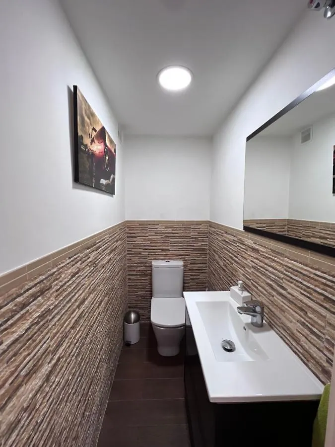 Amplio, Moderno Apartamento 3 Habitaciones Benalmadena 0*,